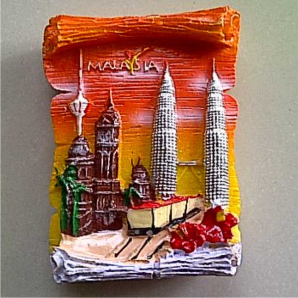 Jual Souvenir Magnet kulkas Malaysia Tower Orange