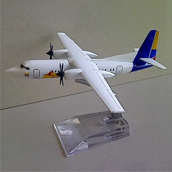 Miniatur Pesawat Satena Colombia