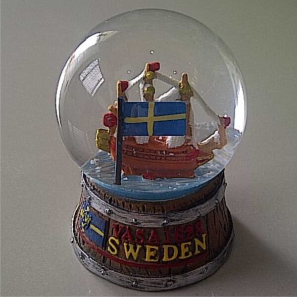 Jual Souvenir Snow Globe Swedia