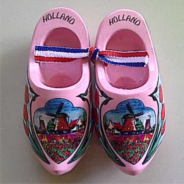 Jual Souvenir Pajangan Sepatu Holland Pink